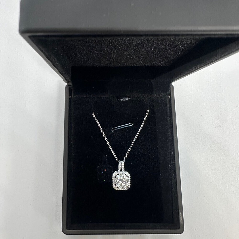 GRA Moissanite Diamond Necklace 2 Ct Pendant Chain Fine Jewelry Halo - Picture 5 of 12